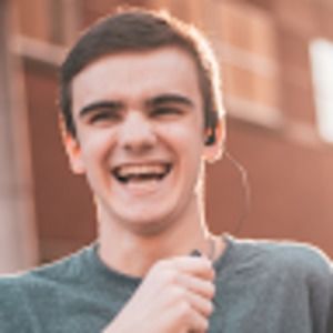 Meet your Posher, Alex